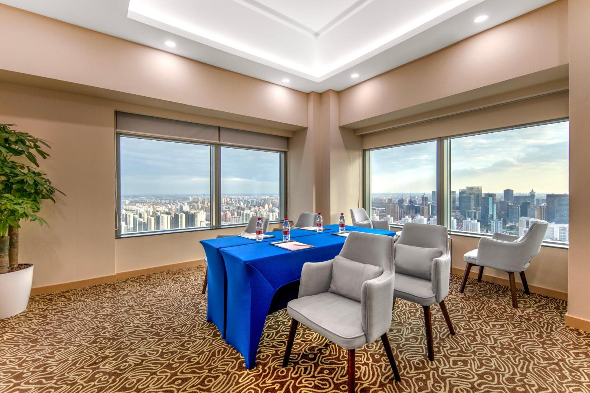 Novotel Atlantis Shanghai - Breakfast In The Clouds With River View In The Revolving Restaurant & 24Hours Free Self-Laundry Xangai Exterior foto