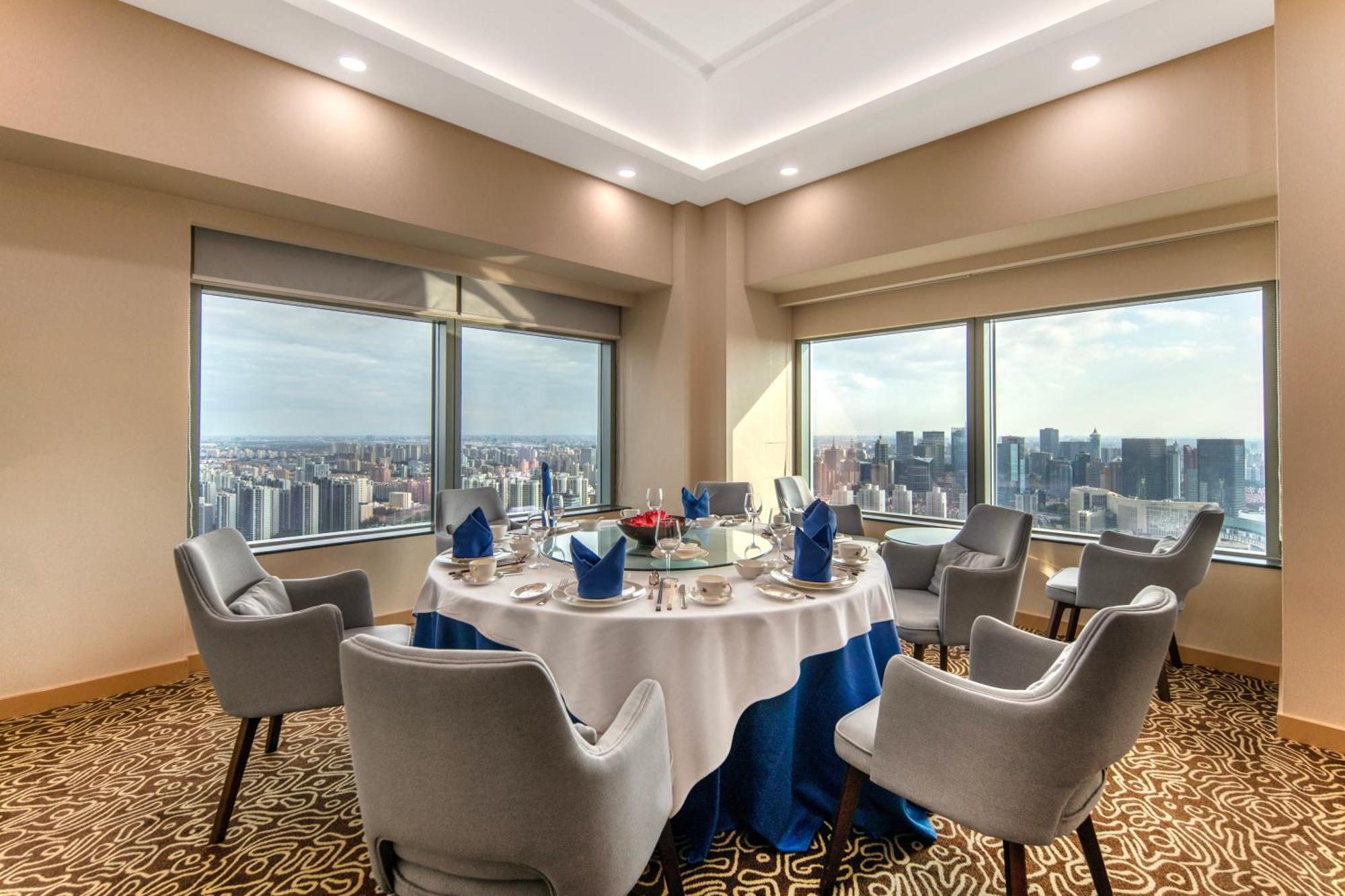 Novotel Atlantis Shanghai - Breakfast In The Clouds With River View In The Revolving Restaurant & 24Hours Free Self-Laundry Xangai Exterior foto