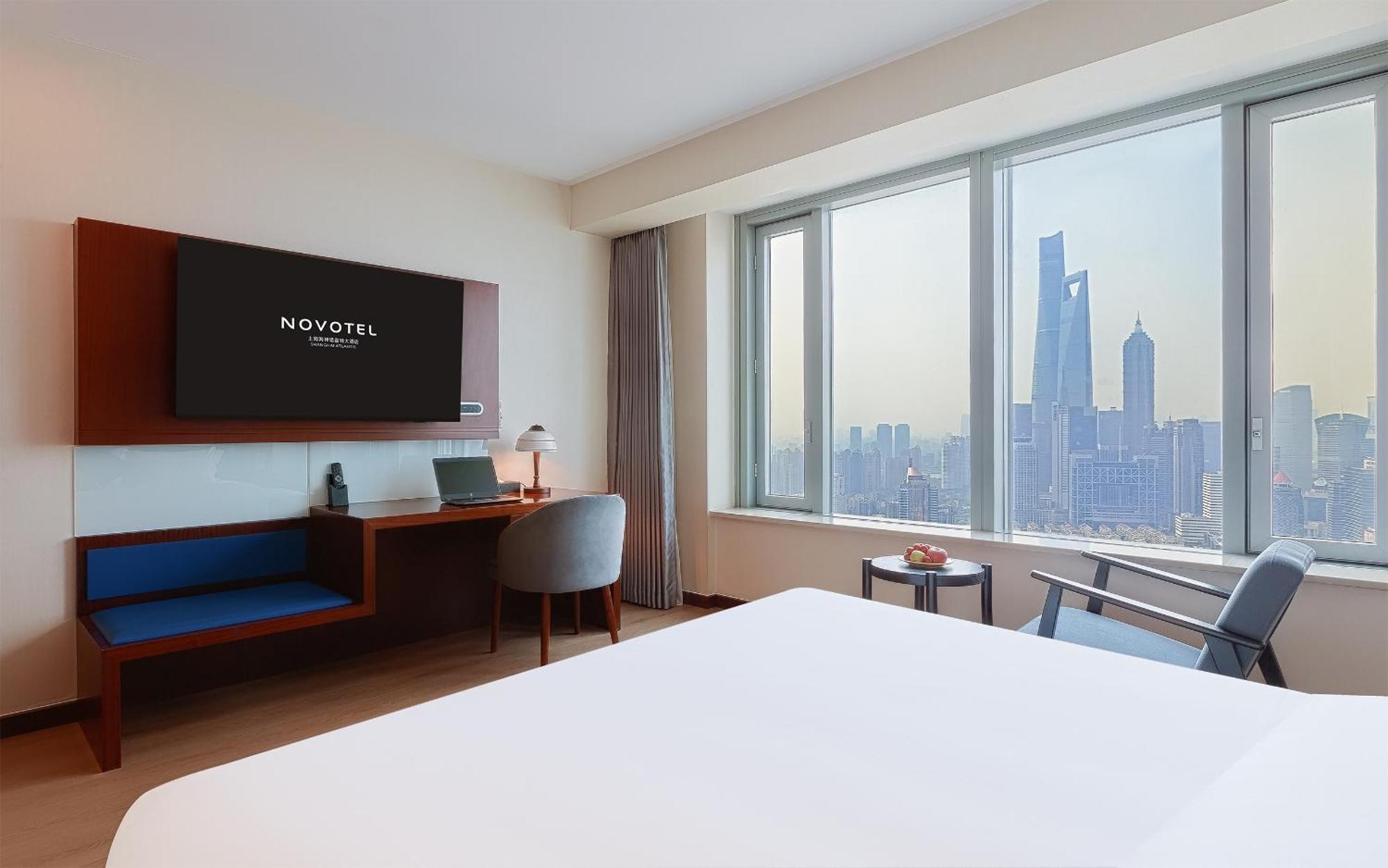 Novotel Atlantis Shanghai - Breakfast In The Clouds With River View In The Revolving Restaurant & 24Hours Free Self-Laundry Xangai Exterior foto