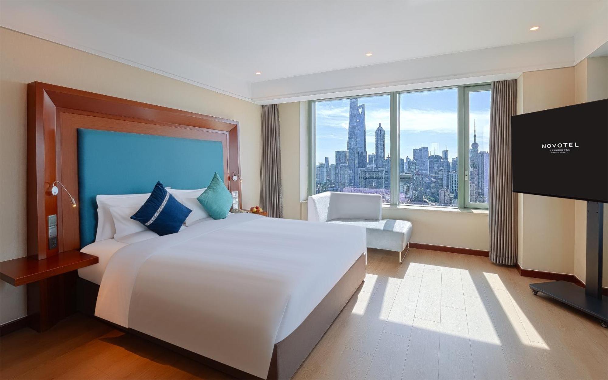 Novotel Atlantis Shanghai - Breakfast In The Clouds With River View In The Revolving Restaurant & 24Hours Free Self-Laundry Xangai Exterior foto