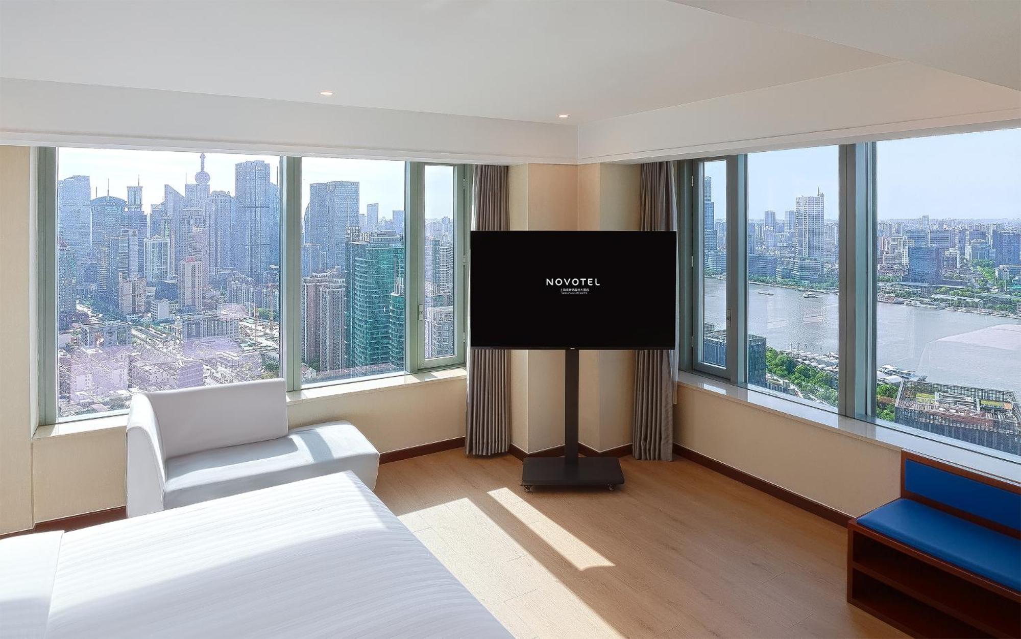 Novotel Atlantis Shanghai - Breakfast In The Clouds With River View In The Revolving Restaurant & 24Hours Free Self-Laundry Xangai Exterior foto